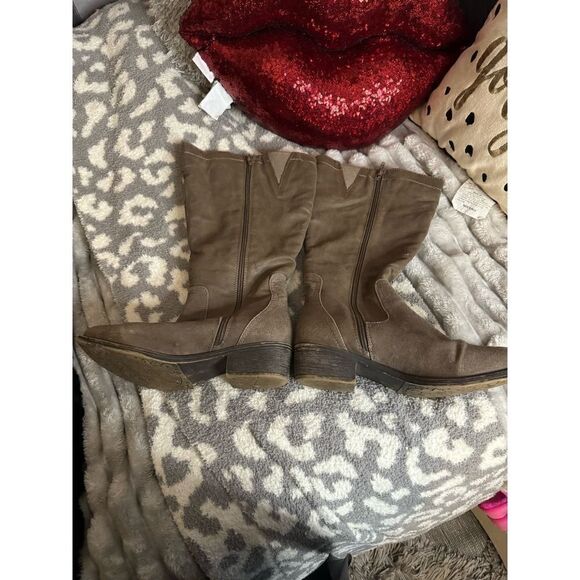 10m cloudwalkers by avenue lace up sweater knee high boots tan - Picture 3 of 7